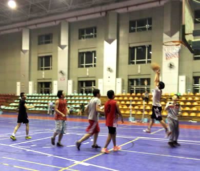 英姿颯爽 精彩運動記錄——廣州優(yōu)網(wǎng)科技籃球羽毛球活動