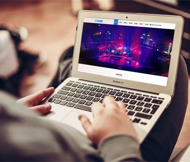 優(yōu)網(wǎng)科技設(shè)計(jì)集錦：奧亮水秀首頁(yè)頁(yè)面設(shè)計(jì)確認(rèn)啦！