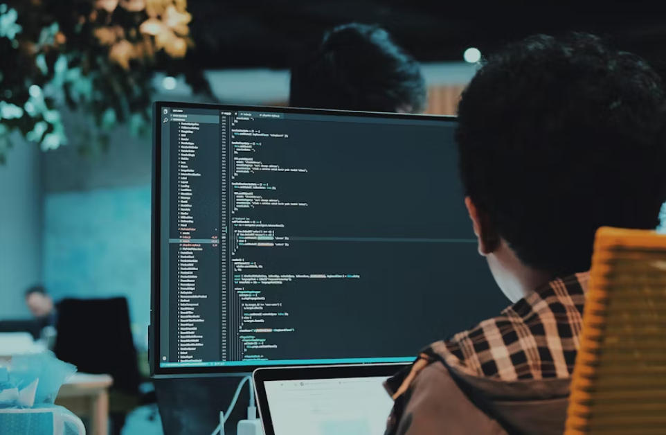 開發(fā)一款軟件，遠(yuǎn)不止敲敲代碼那么簡單。